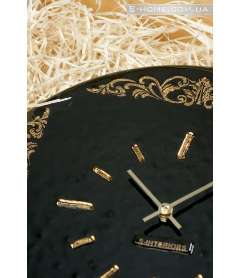 Настінний годинник із золотим орнаментом S-interiors Ricco R